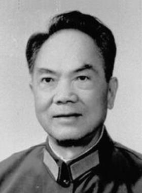 陈漫远