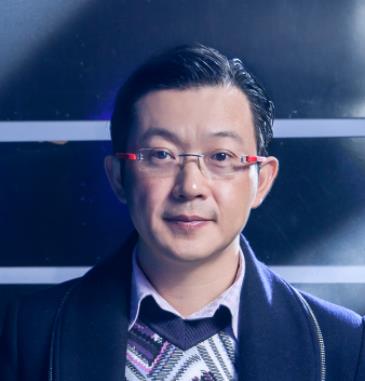 田明(星空华文传媒CEO)