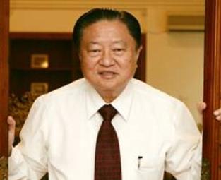 郑崇华