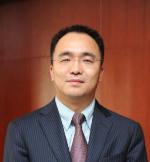 阎志