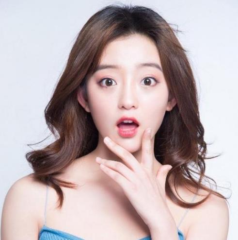 罗泽丽
