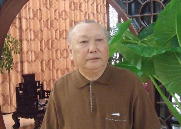 尉天池