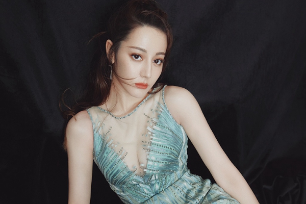 迪丽热巴
