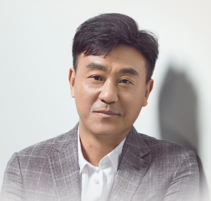 何冰