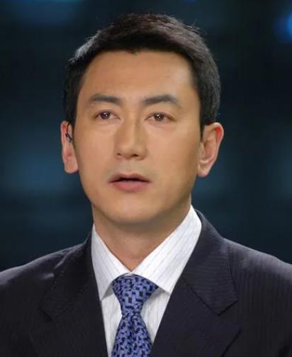 鲁健