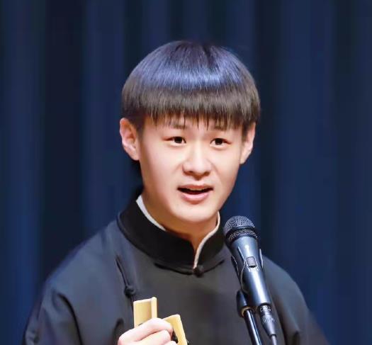 韩九鸣