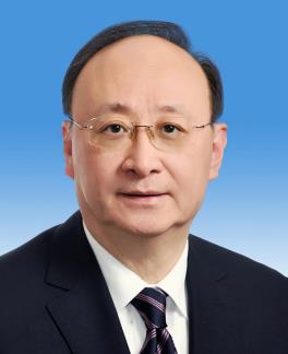 尹力