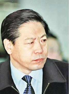 侯伍杰