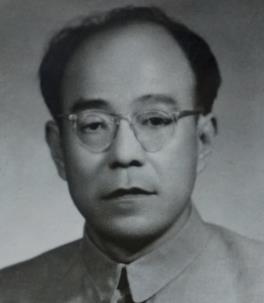郝德青