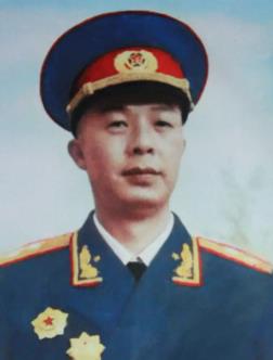 莫文骅