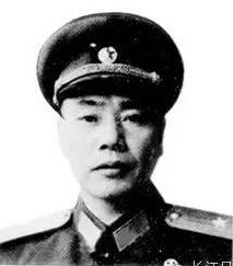 方铭