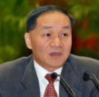 覃卫东