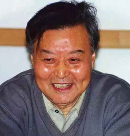 方根雄