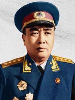 谭政