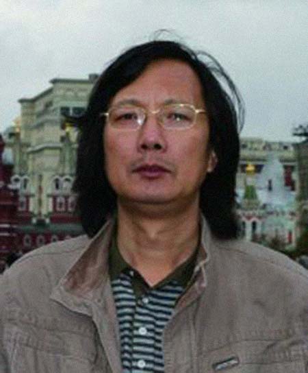 关宏臣