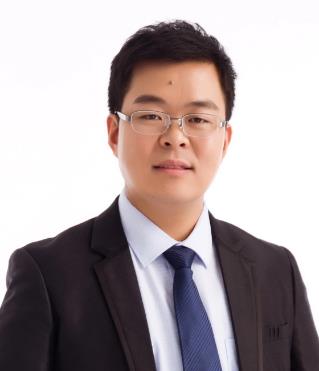 史成龙