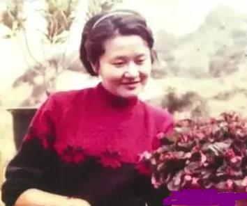 巫漪丽