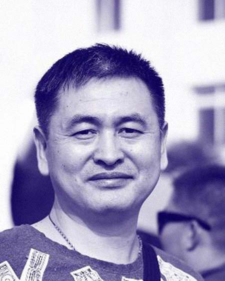 张泗洋