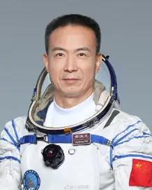 费俊龙