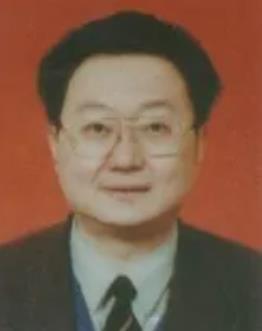 吕卓