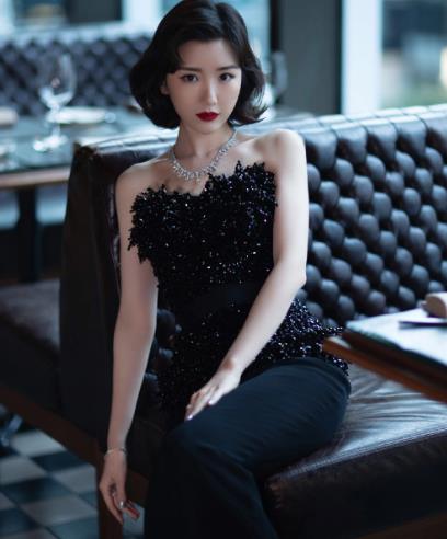 毛晓彤
