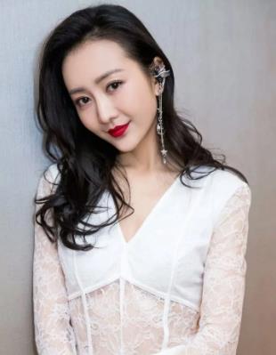 王鸥