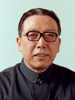 吴学谦