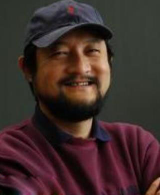 李昂