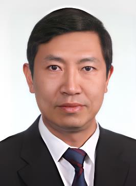顾军