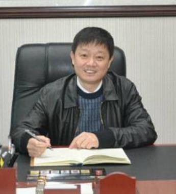 顾军