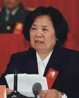 贺美英