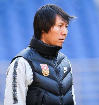 李铁