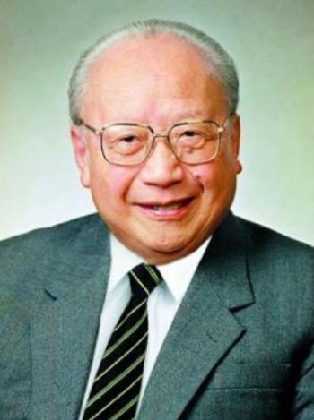 钱伟长