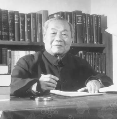 郑万钧
